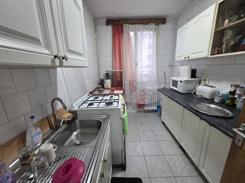 Lujerului, chiar pe Iuliu Maniu, vav piata Veternilor, 5 minute metrou,